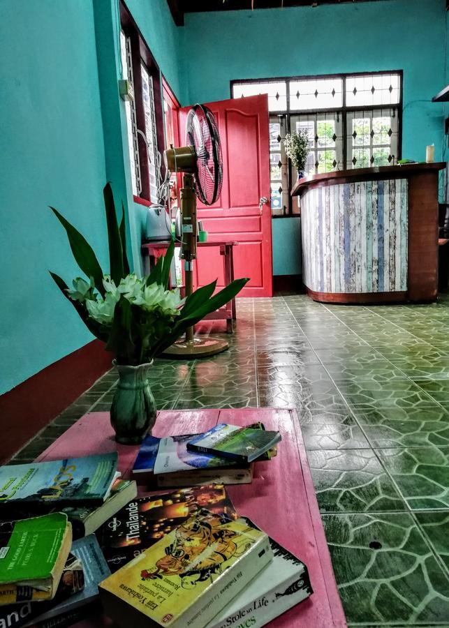Champion Hostel 2 (Adults Only) Чиангмай Экстерьер фото